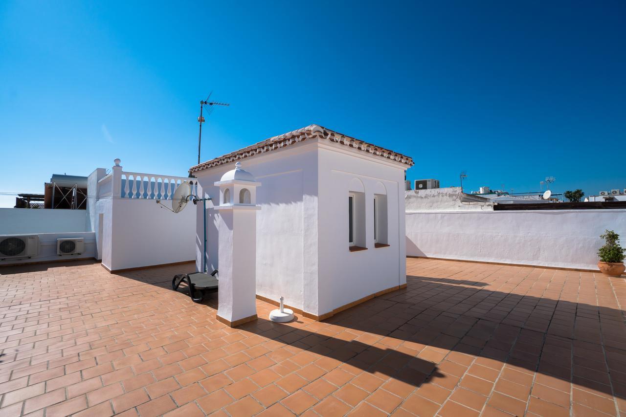 Pulguilla B Menyber Apartman Nerja Kültér fotó