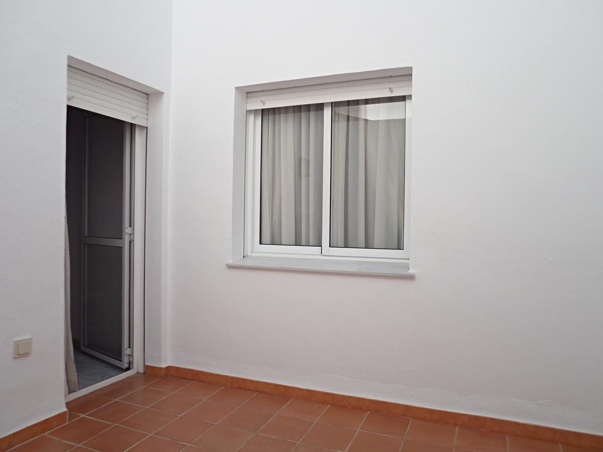 Pulguilla B Menyber Apartman Nerja Kültér fotó